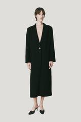 Augustin Deep Neck Coat — model front