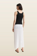 Belted pleated skirt — carry 4