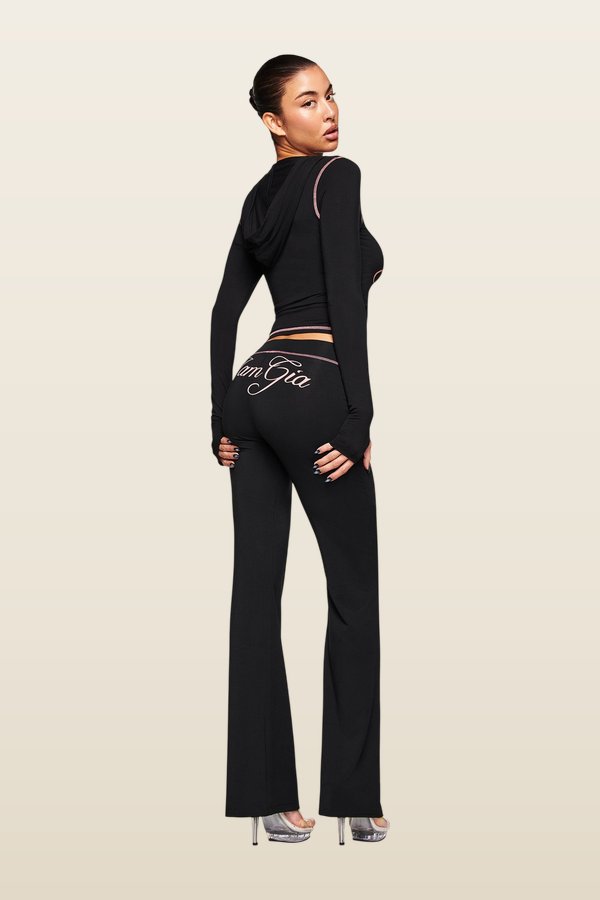 Blare Hoodie — carry 4