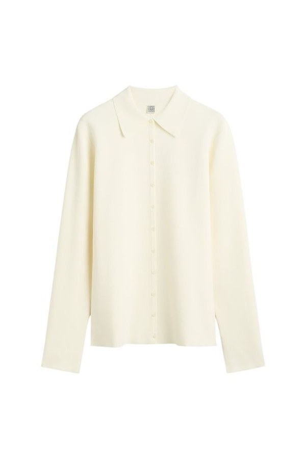 Compact knit buttoned top — packshot