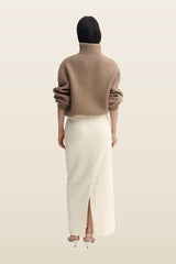 Dana Sweater, hazel — carry 4