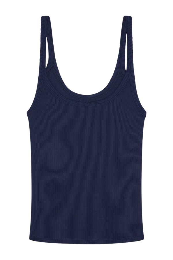 Devin Tank — packshot