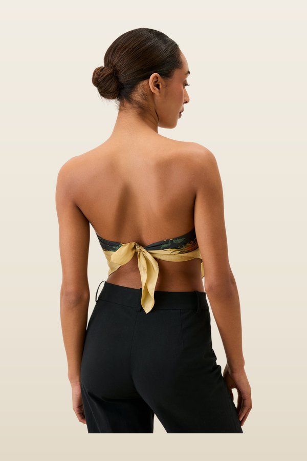 Foulard EDDY — model back