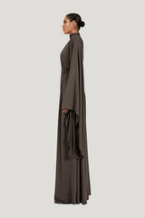 Kasir Dress — model side