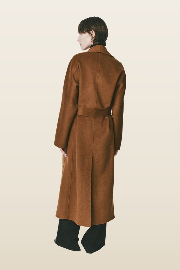 Manteaux Robe Coat — model back