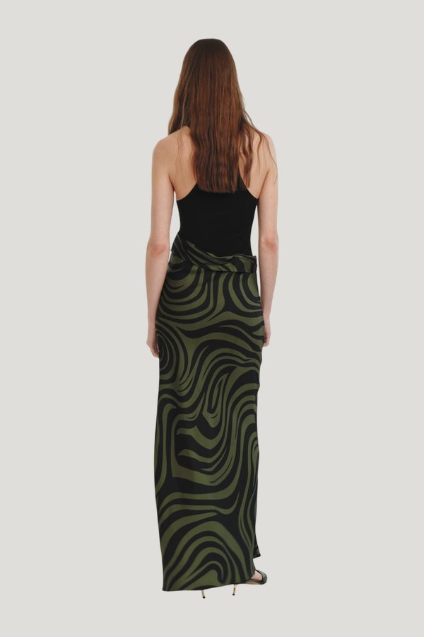 Jordyn - Maxi dress - Midnight Green Swirl — model side