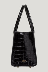 Vittoria Everyday Bag — model side