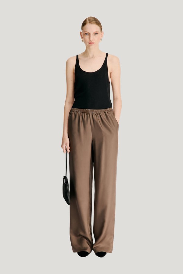 ALERA LDS PANT Silk twill trousers — model front