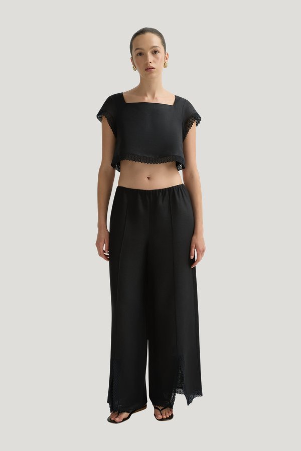 Alfie Pant — model front