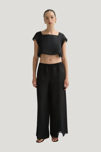 Alfie Pant — model front