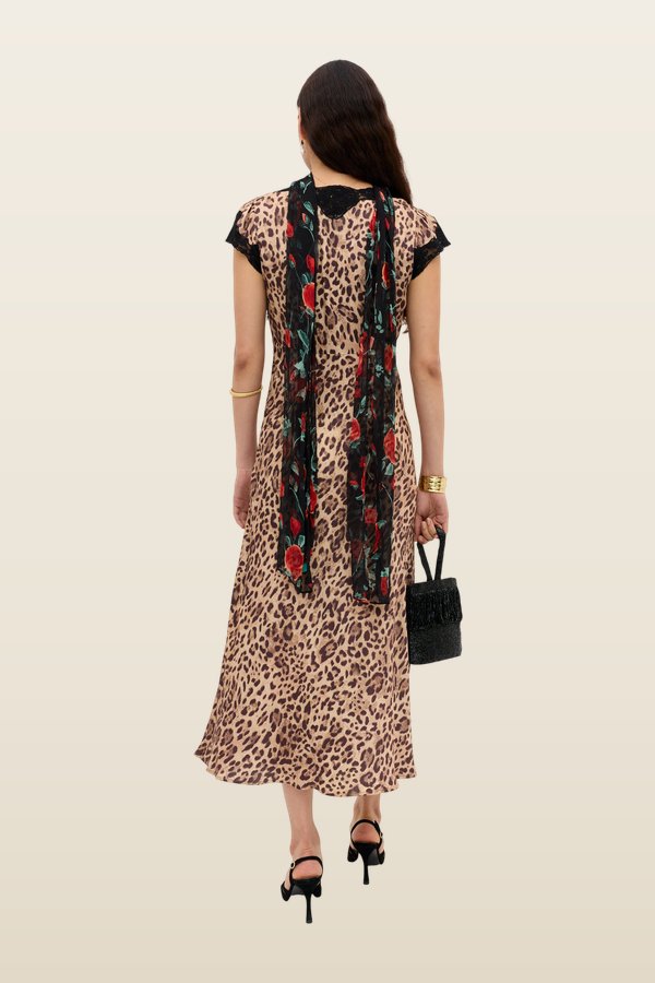 Amari - Mila Leopard — model back