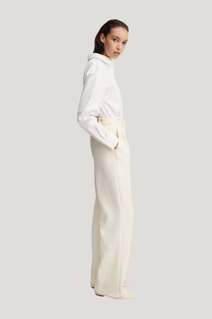 Amel Tailored Trousers, vanilla — model side