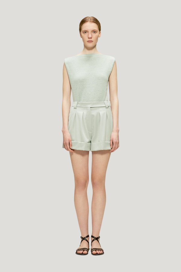 Andy Shorts — model front