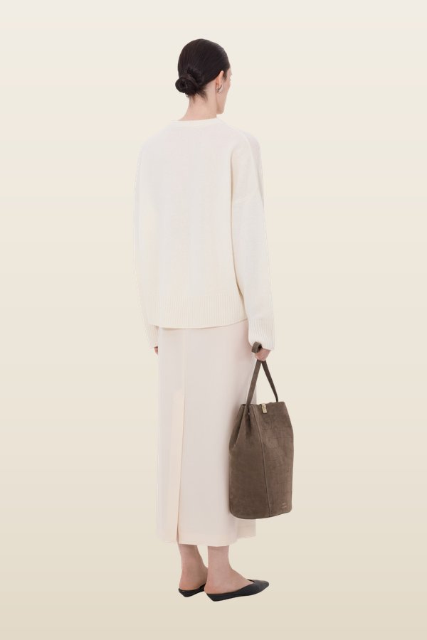 ANTON Cashmere sweater — carry 4