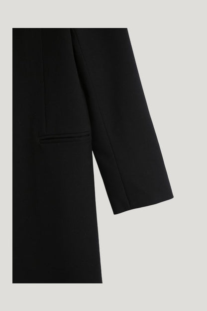 Augustin Deep Neck Coat — model side