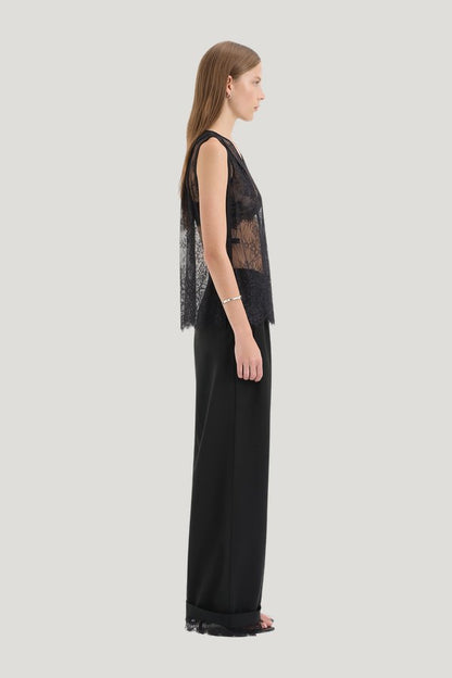 Axel Wide Leg Trouser — model side