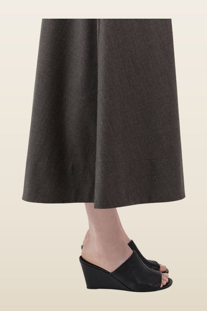 Bandeau Wedge — model back