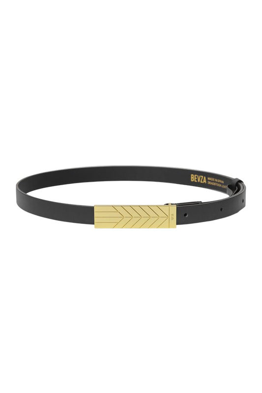 Belt With Spikelet Buckle — packshot