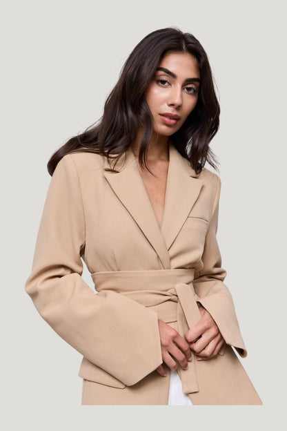Belted Blazer — model side