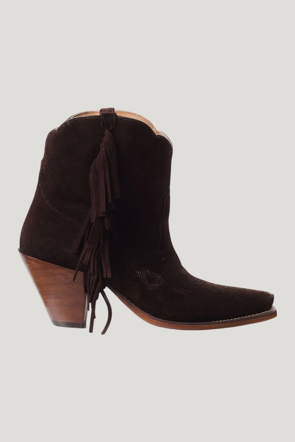 Besita The Spirit Fringe Suede Booties — model front