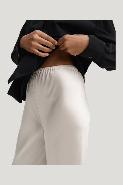 Bias Satin Pants, pearl — model side
