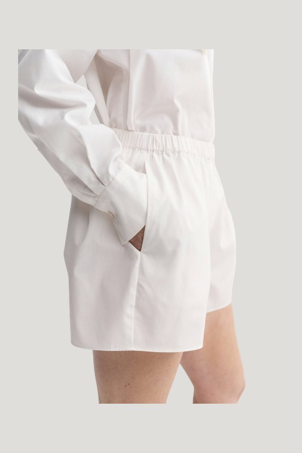 Blay Poplin Shorts, — model side