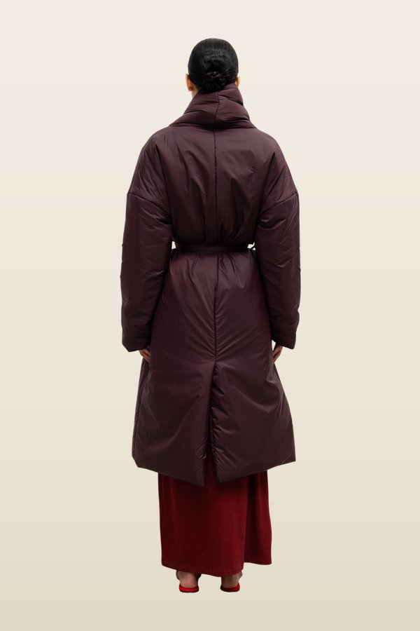 Bo Shawl Puffer Coat — model back