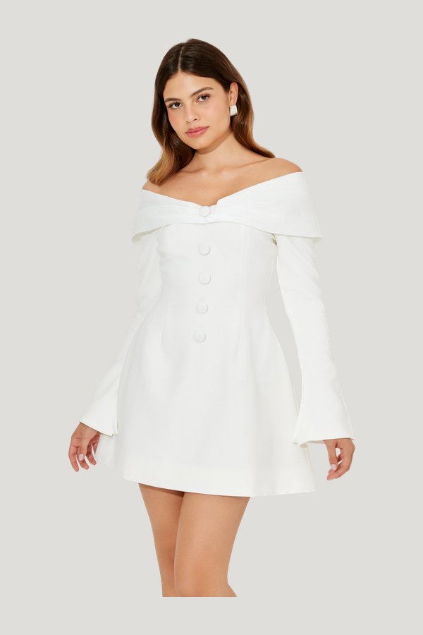 Bow Dress — model side