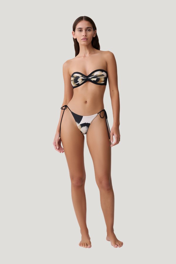 Briar Strapless Bikini Top - Ivory Oversized Floral Print — model front