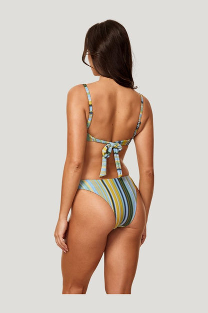 Byron Bottom - Sardinia — model side