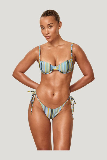 Capri Top - Sardinia — model front