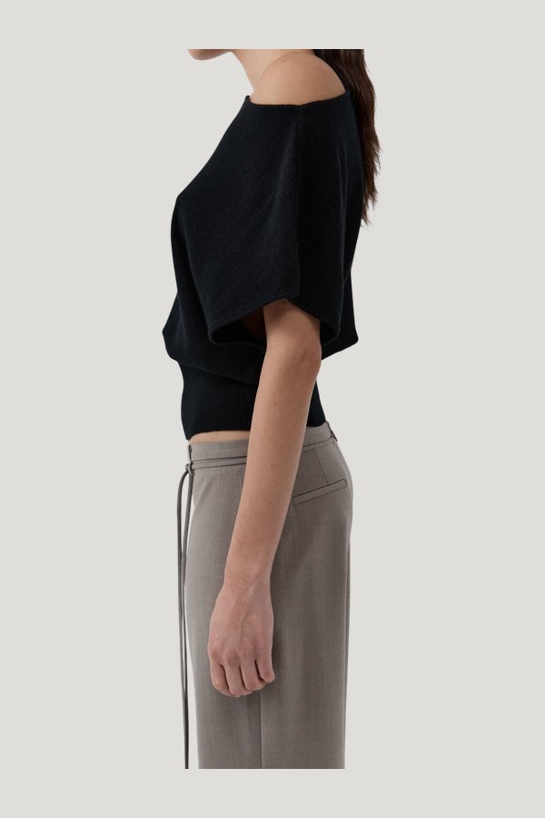 Cashmere Asymm Top — model side
