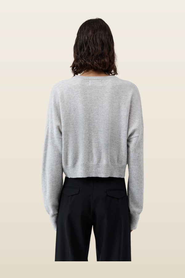 Cashmere Relaxed Cropped Cardigan - Grey Marle — model back