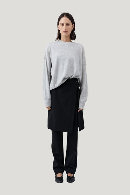 Cashmere Sweater — carry 2