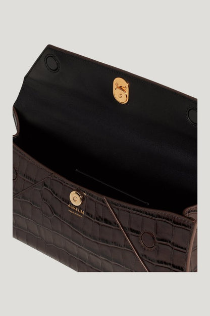 Cassandra Clutch — model side