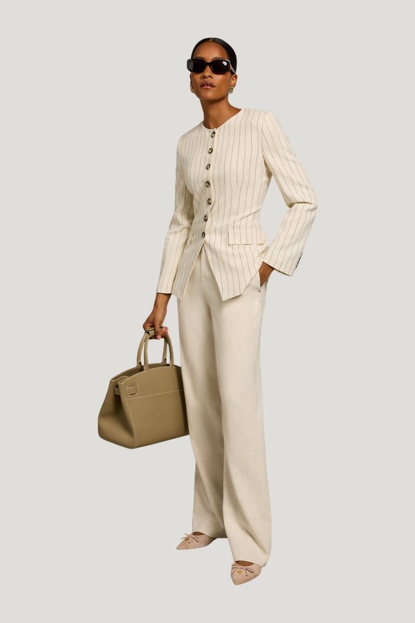 Charlton Blazer — carry 3