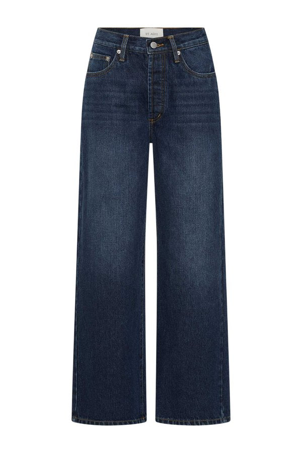 Classic Mid Rise Jeans — packshot