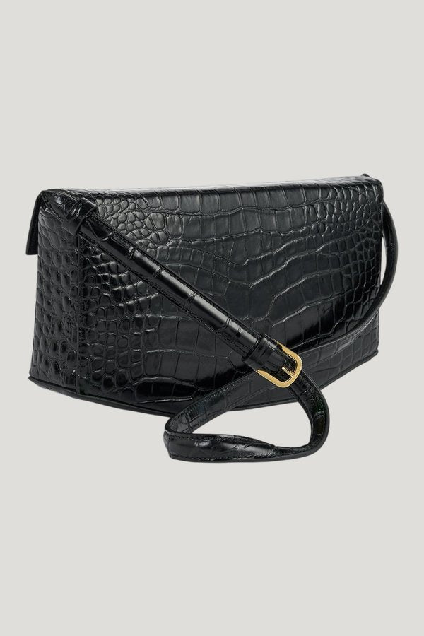 Clip croco-embossed clutch — model front