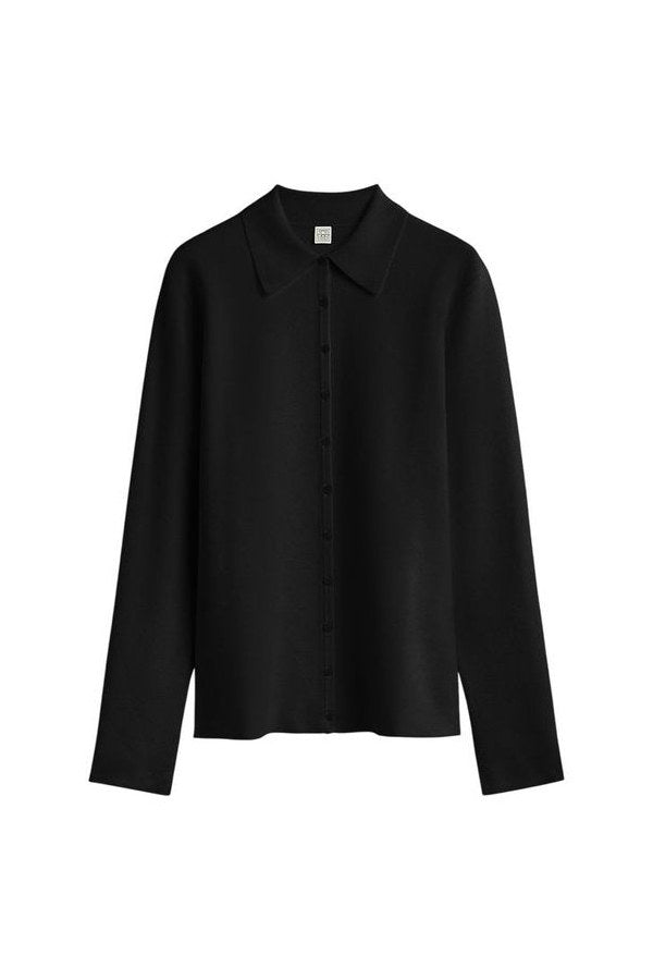 Compact knit buttoned top — packshot