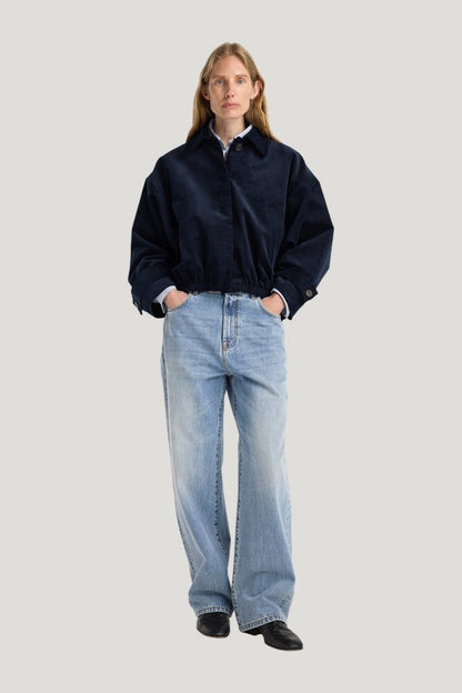 Corduroy blouson jacket | night — model front