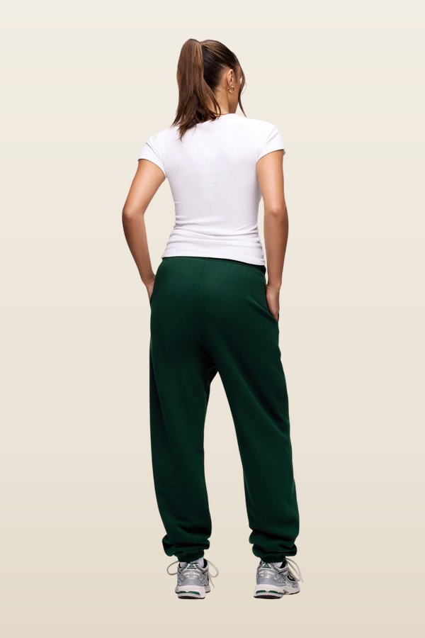 Core Fleece Jogger | Blackpine — model back
