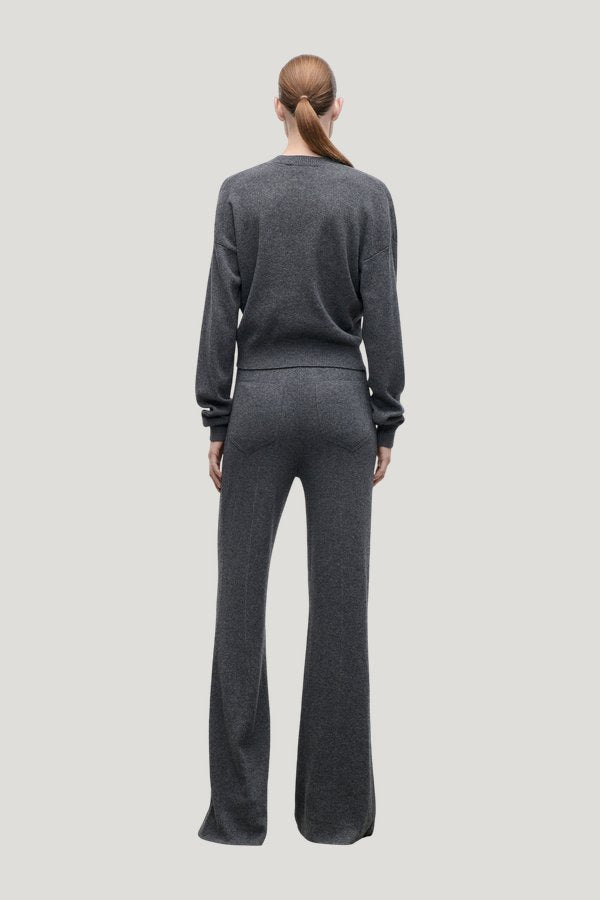 Luna Jumper — carry 5