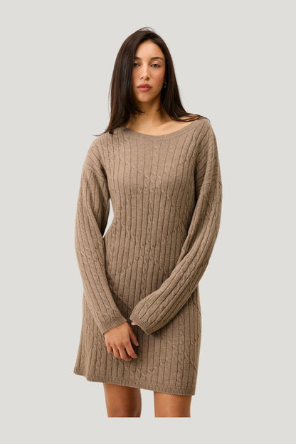 Robe DAREEN — model side
