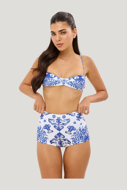 Don Blue Matera - Top — model front
