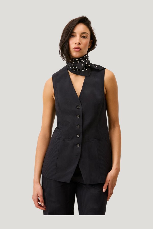 Foulard EDDY — model side
