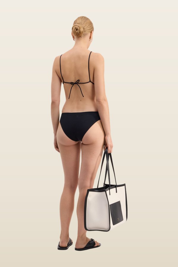 Elvira Bottom Bikini Bottom — model back