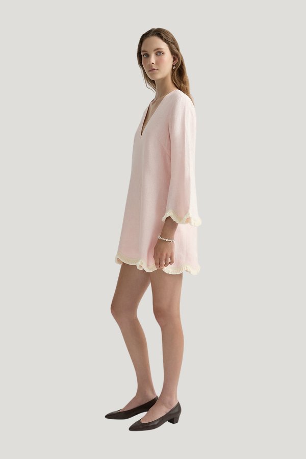 Essie Kaftan — model side