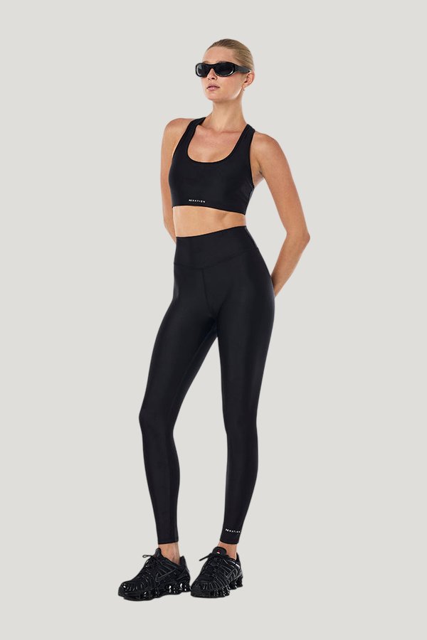 Fairmont Full Length Legging — model side