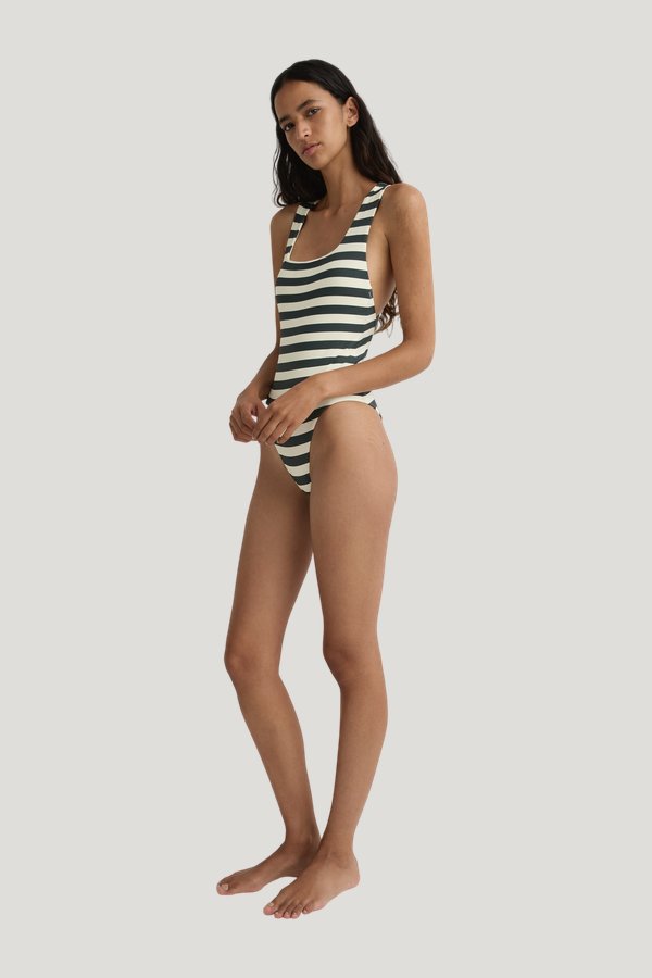 Fernanda One Piece — carry 3