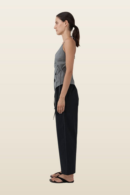 Fine Rouleau Crop Pants — model back